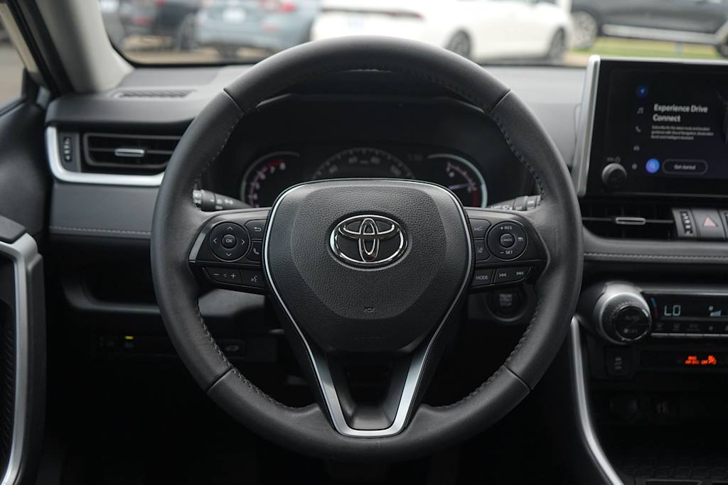 Thumbnail: 2024 Toyota RAV4 - 14