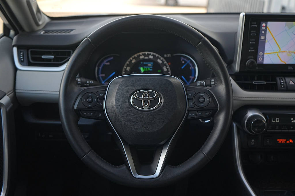 Thumbnail: 2020 Toyota RAV4 - 14