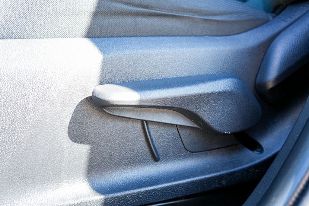 Thumbnail: 2024 Toyota RAV4 - 22