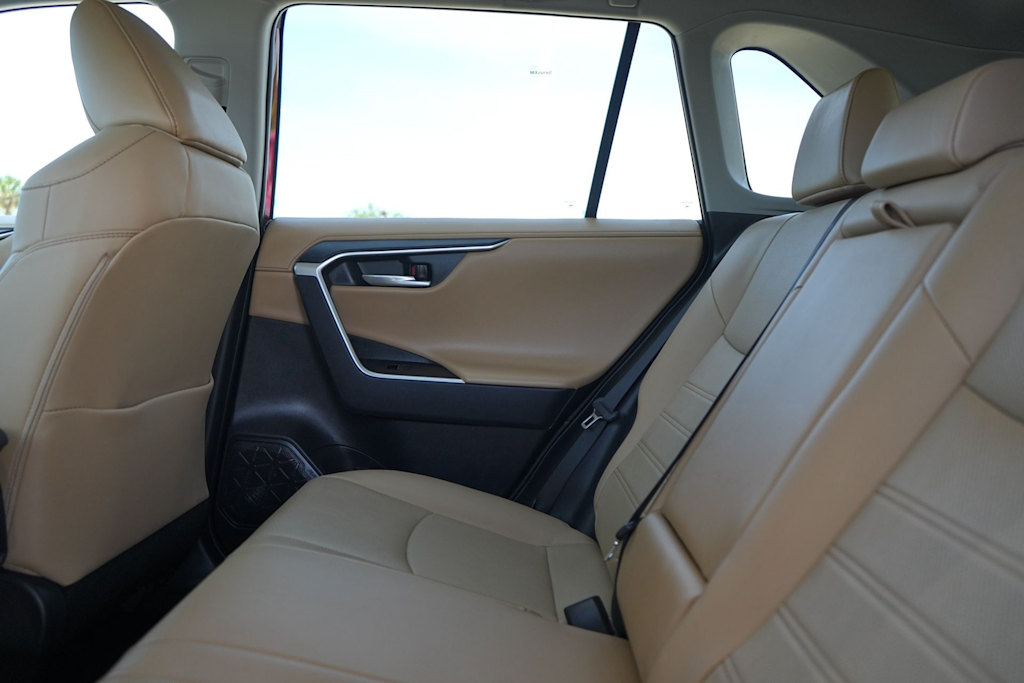 Thumbnail: 2024 Toyota RAV4 - 22