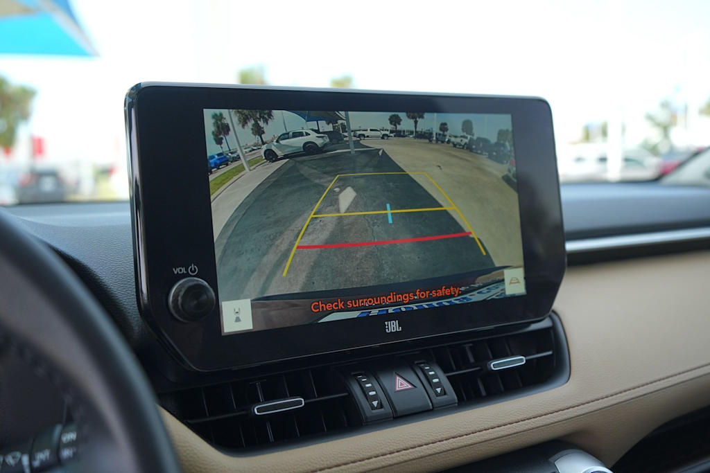 Thumbnail: 2024 Toyota RAV4 - 25