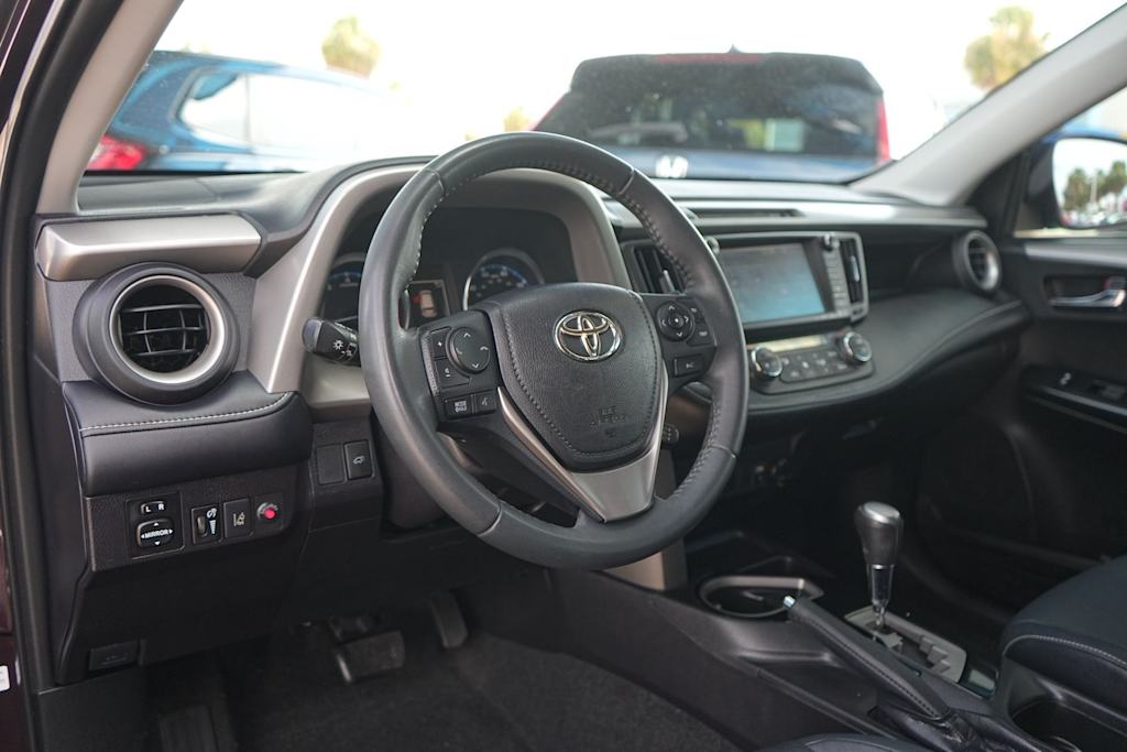 Thumbnail: 2017 Toyota RAV4 - 2