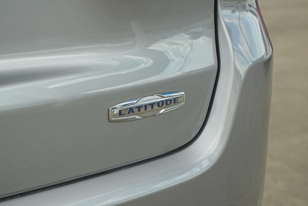 Thumbnail: 2021 Jeep Compass - 7