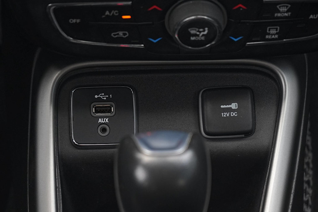 Thumbnail: 2021 Jeep Compass - 26