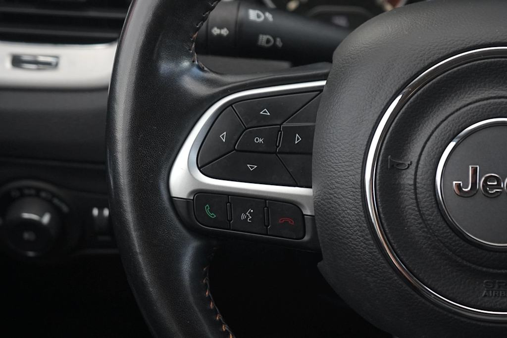 Thumbnail: 2021 Jeep Compass - 23
