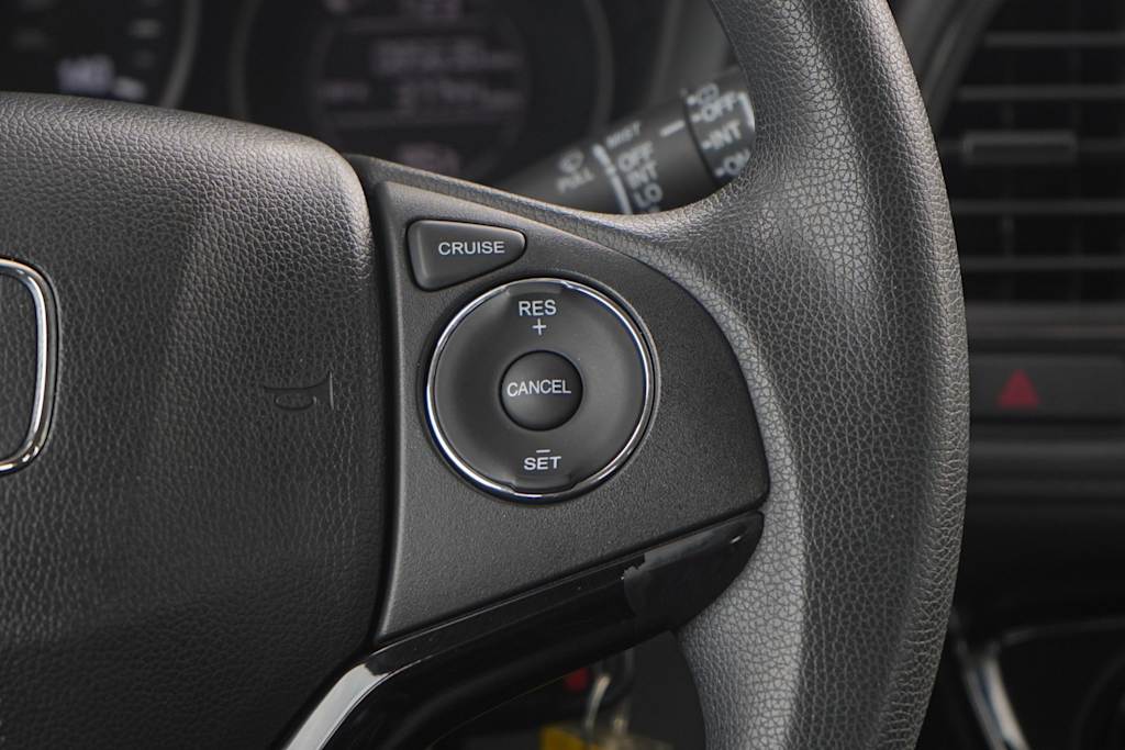 Thumbnail: 2016 Honda HR-V - 24