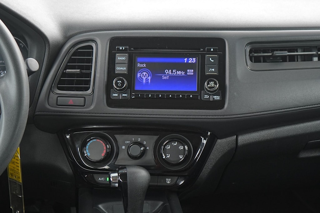 Thumbnail: 2016 Honda HR-V - 14