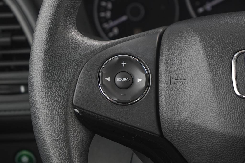 Thumbnail: 2016 Honda HR-V - 23