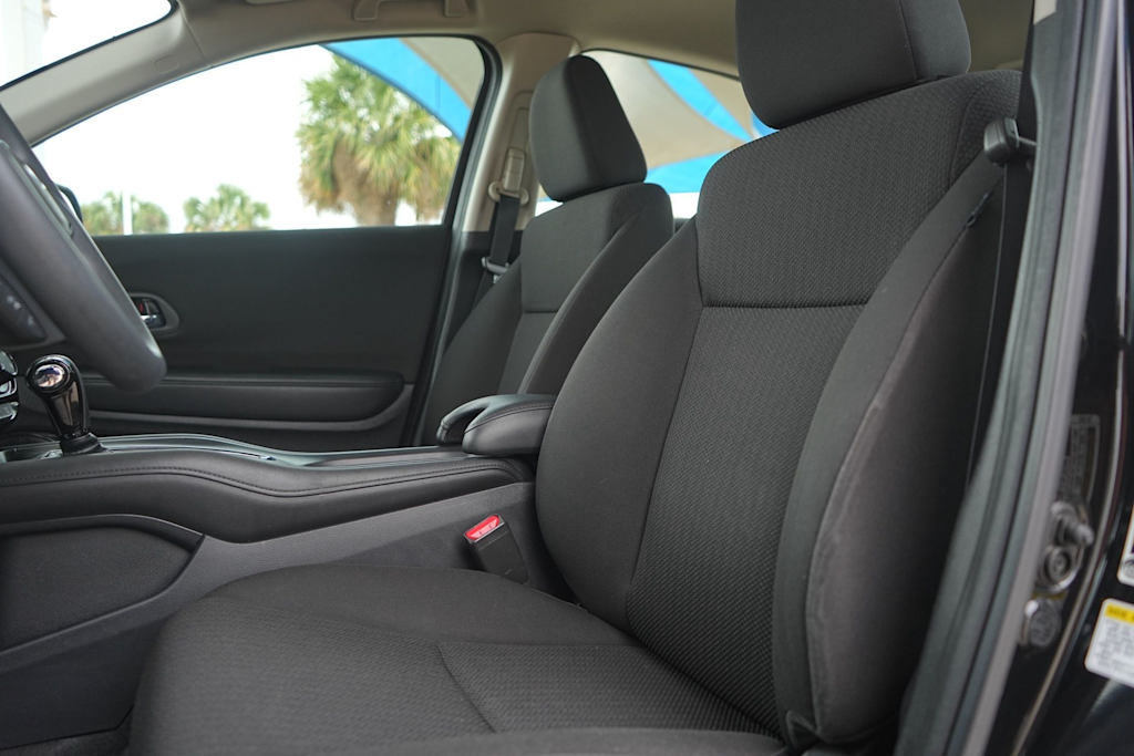 Thumbnail: 2016 Honda HR-V - 12