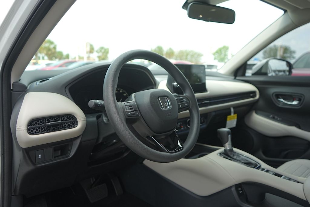 Thumbnail: 2026 Honda HR-V - 2