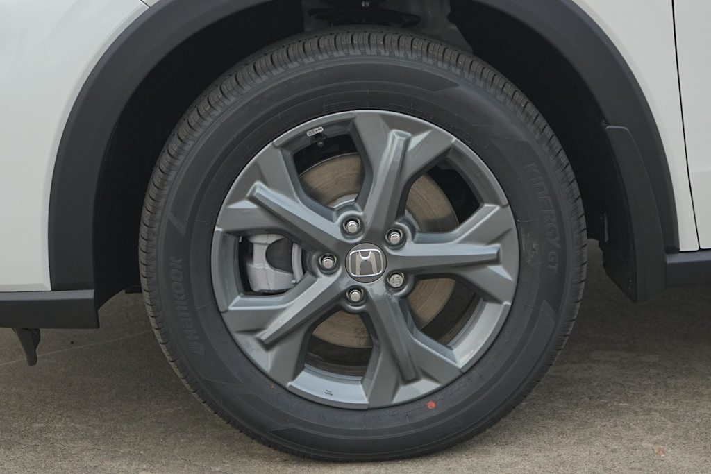 Thumbnail: 2027 Honda HR-V - 8