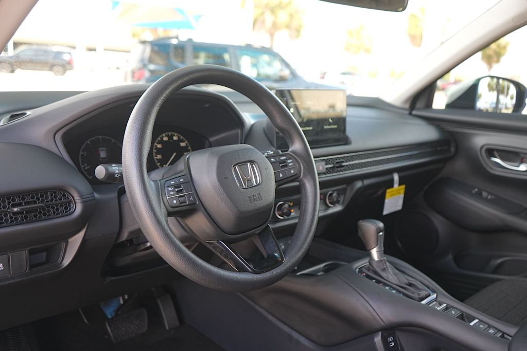 Thumbnail: 2026 Honda HR-V - 2