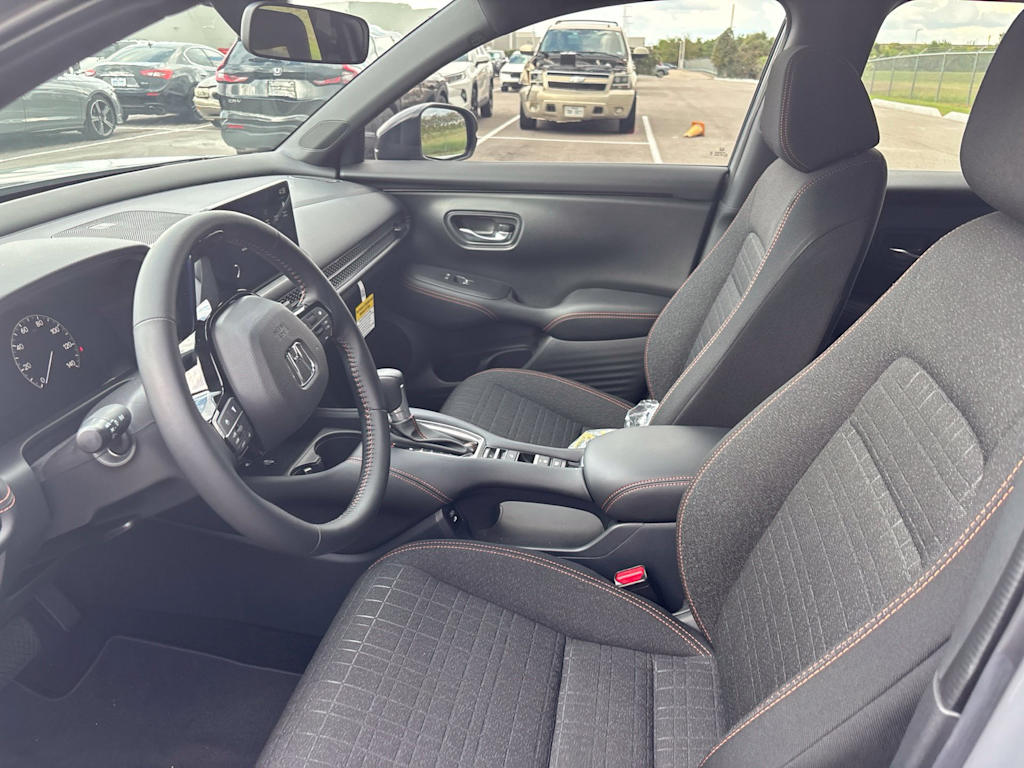 Thumbnail: 2027 Honda HR-V - 8