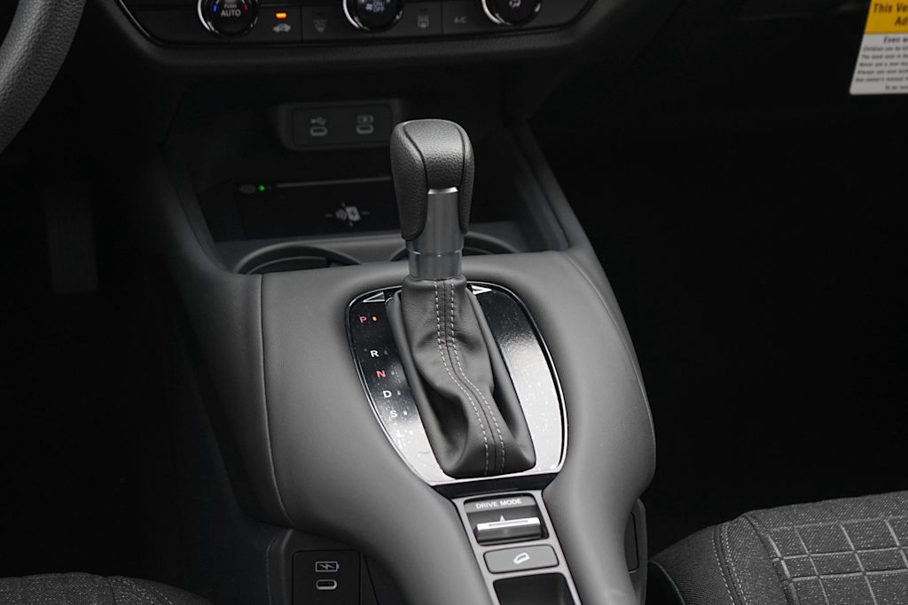 Thumbnail: 2027 Honda HR-V - 16