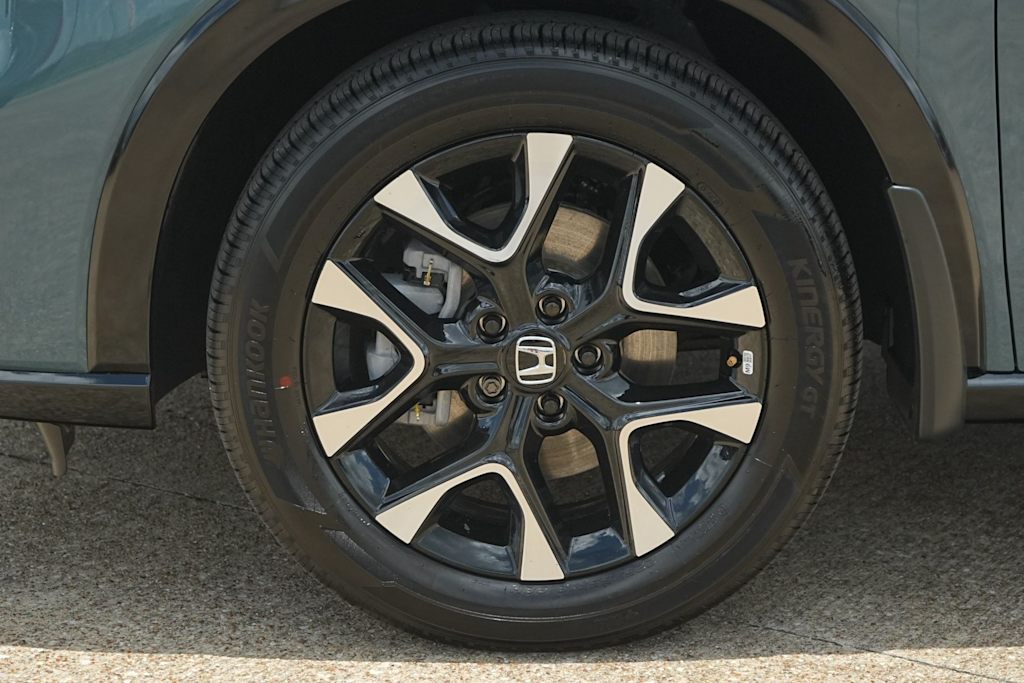 Thumbnail: 2027 Honda HR-V - 7