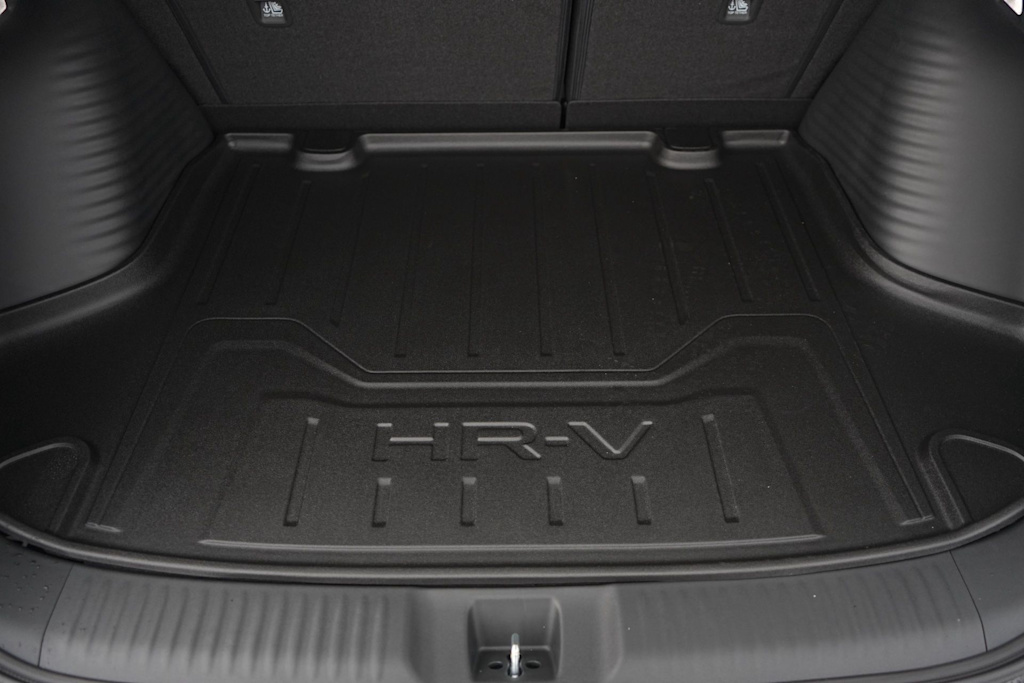 Thumbnail: 2027 Honda HR-V - 16
