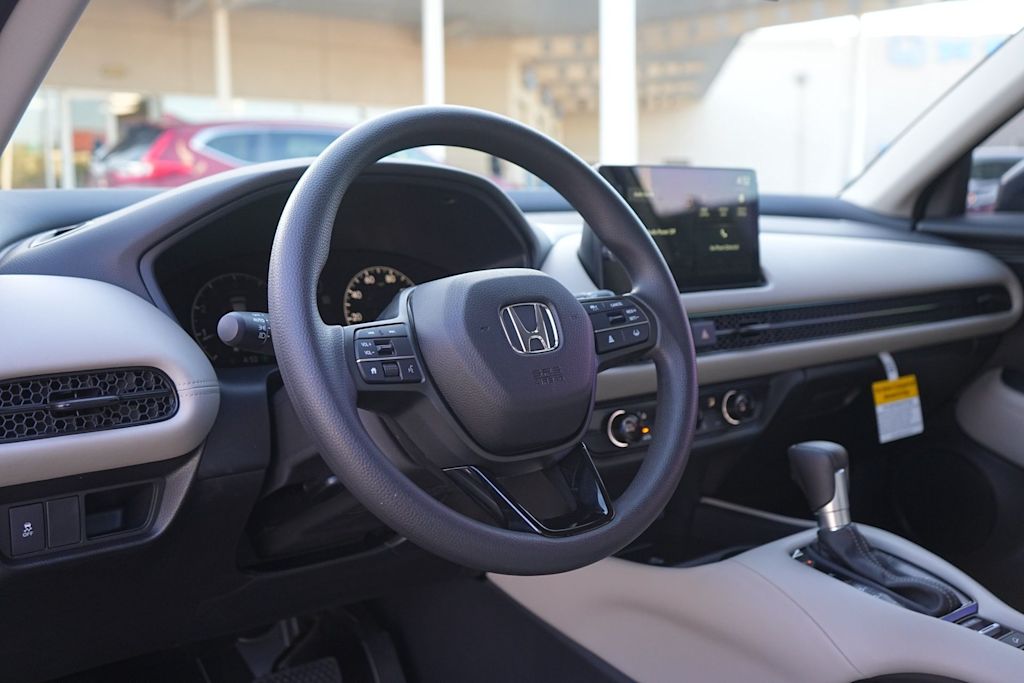 Thumbnail: 2026 Honda HR-V - 2