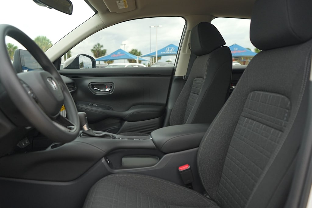 Thumbnail: 2027 Honda HR-V - 11