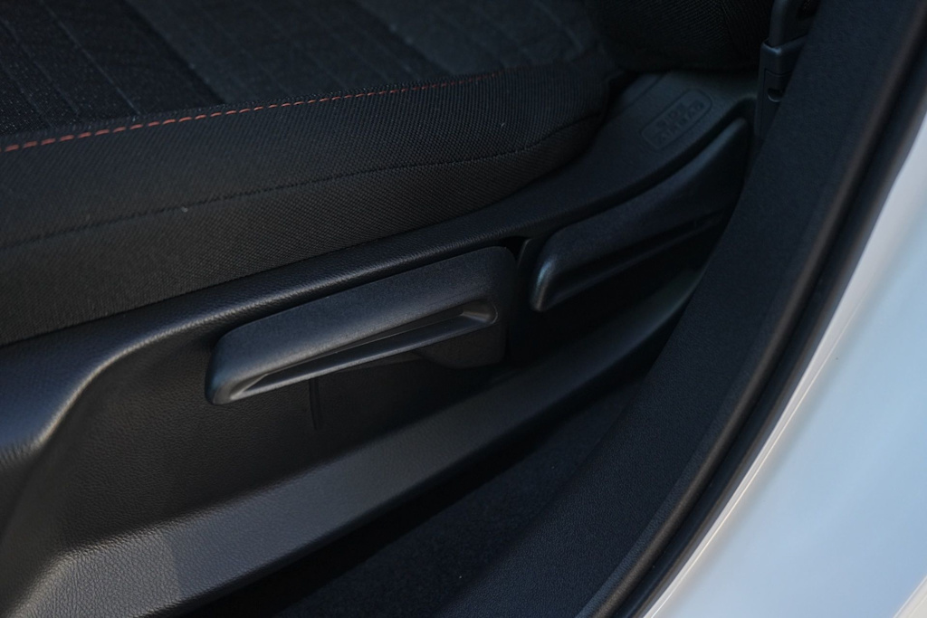 Thumbnail: 2026 Honda HR-V - 21