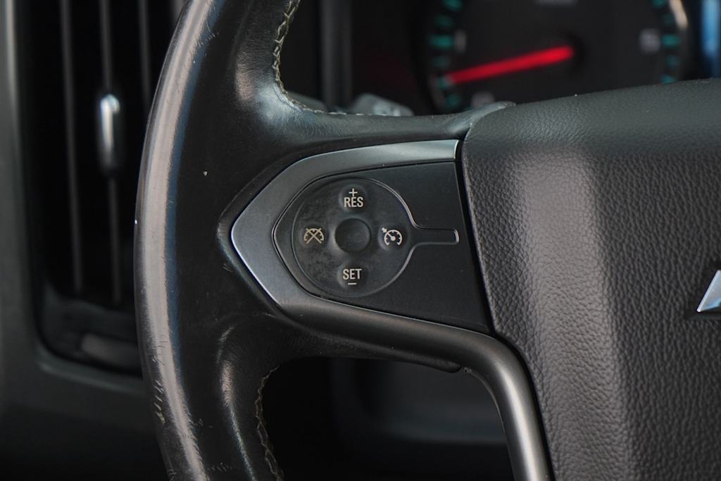 Thumbnail: 2018 Chevrolet Silverado 1500 - 22