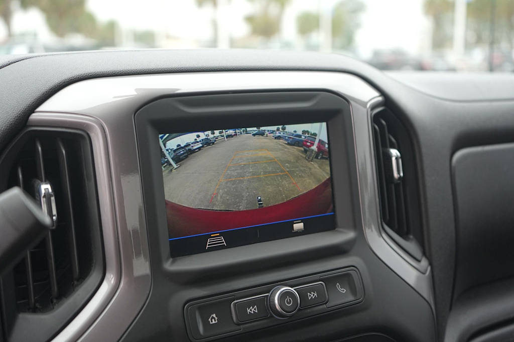 Thumbnail: 2022 Chevrolet Silverado 1500 - 27