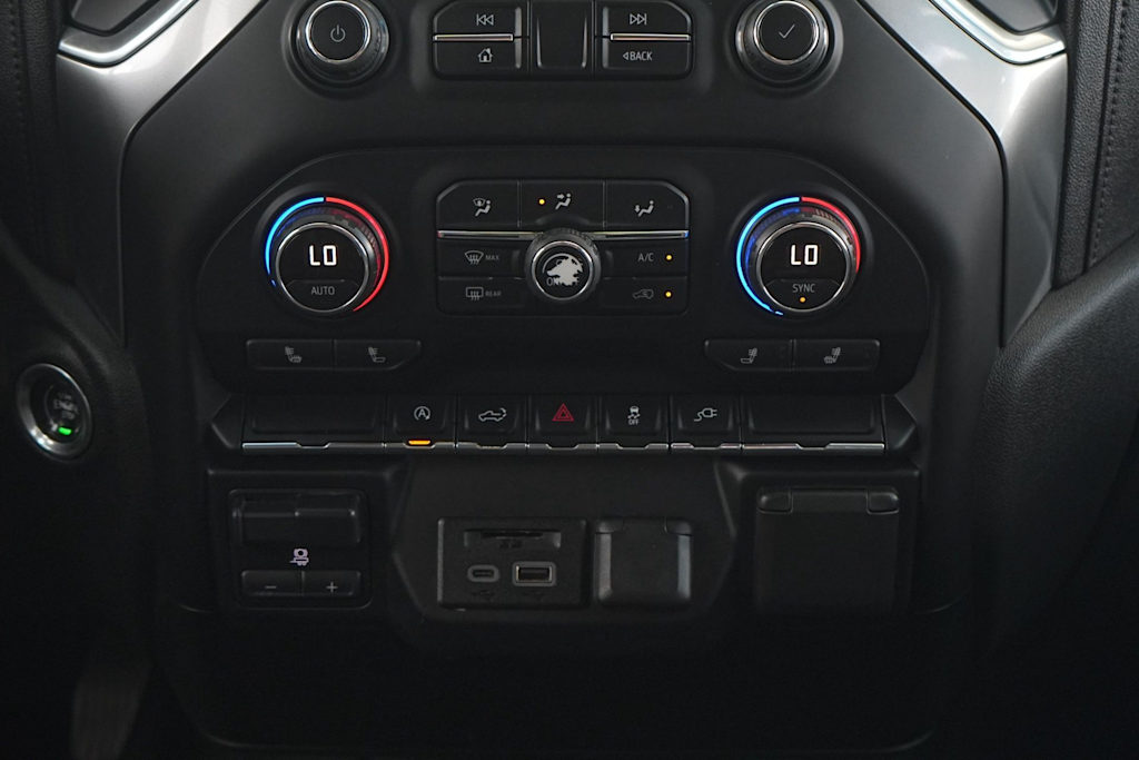 Thumbnail: 2020 Chevrolet Silverado 1500 - 23