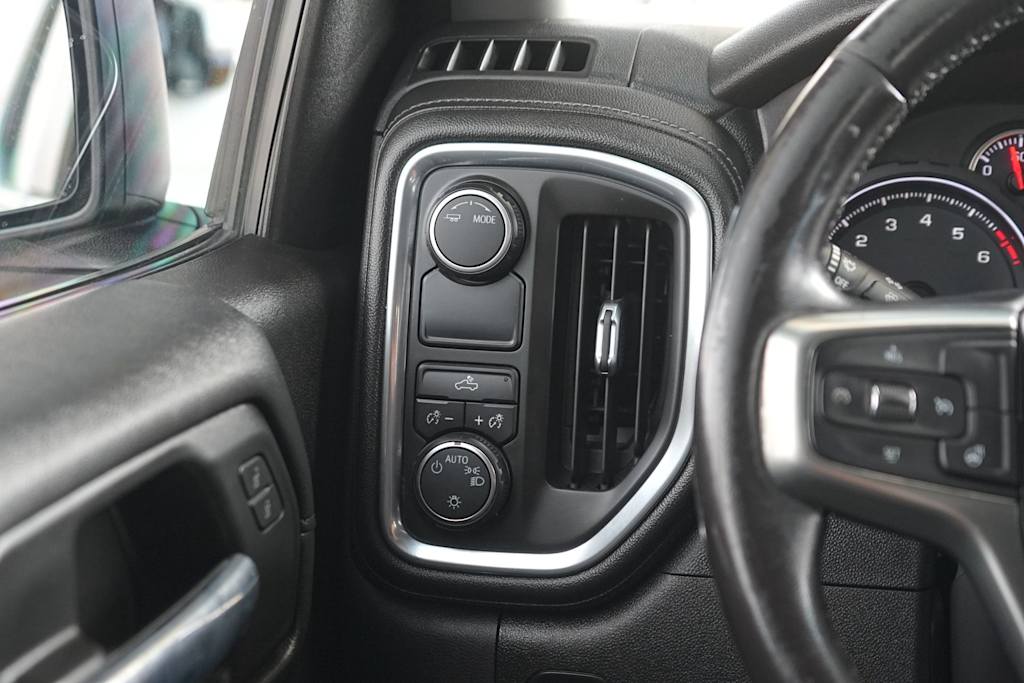 Thumbnail: 2020 Chevrolet Silverado 1500 - 25