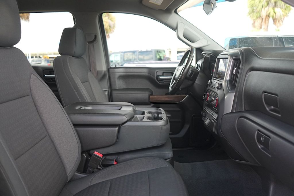 Thumbnail: 2020 Chevrolet Silverado 1500 - 12
