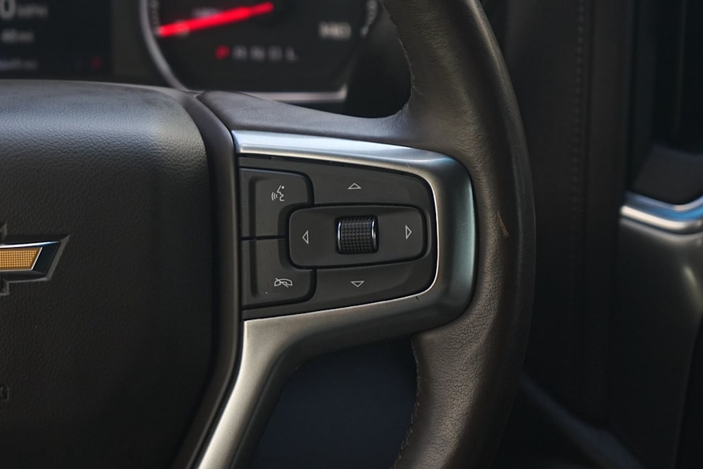 Thumbnail: 2021 Chevrolet Silverado 1500 - 22