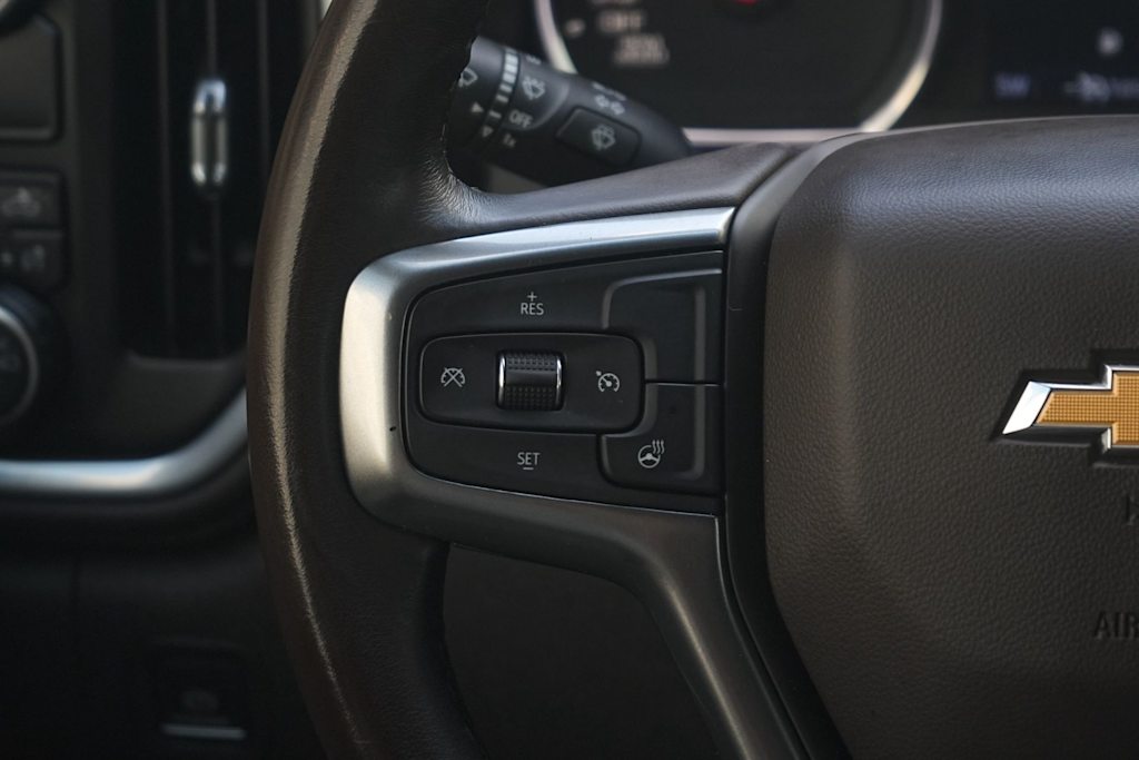 Thumbnail: 2021 Chevrolet Silverado 1500 - 21