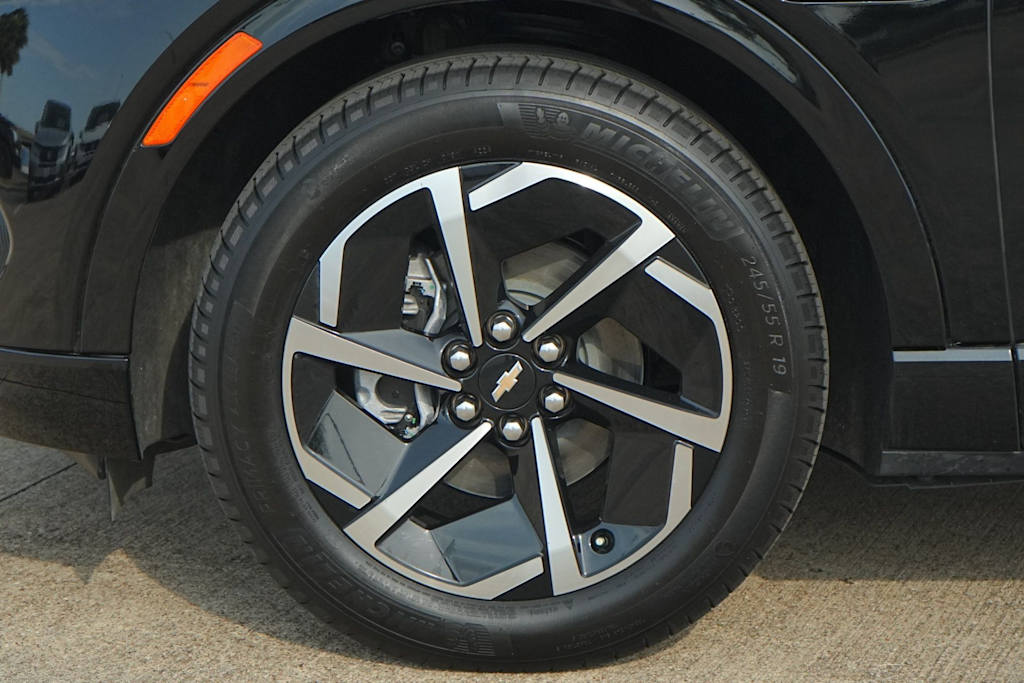 Thumbnail: 2025 Chevrolet Equinox - 8