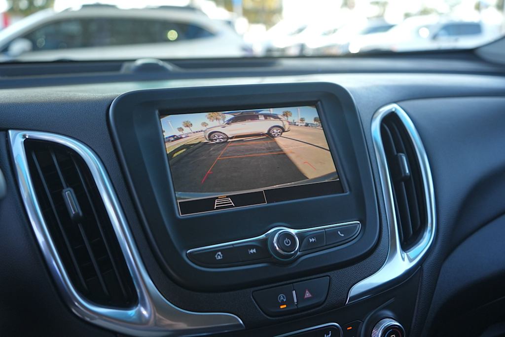 Thumbnail: 2024 Chevrolet Equinox - 25