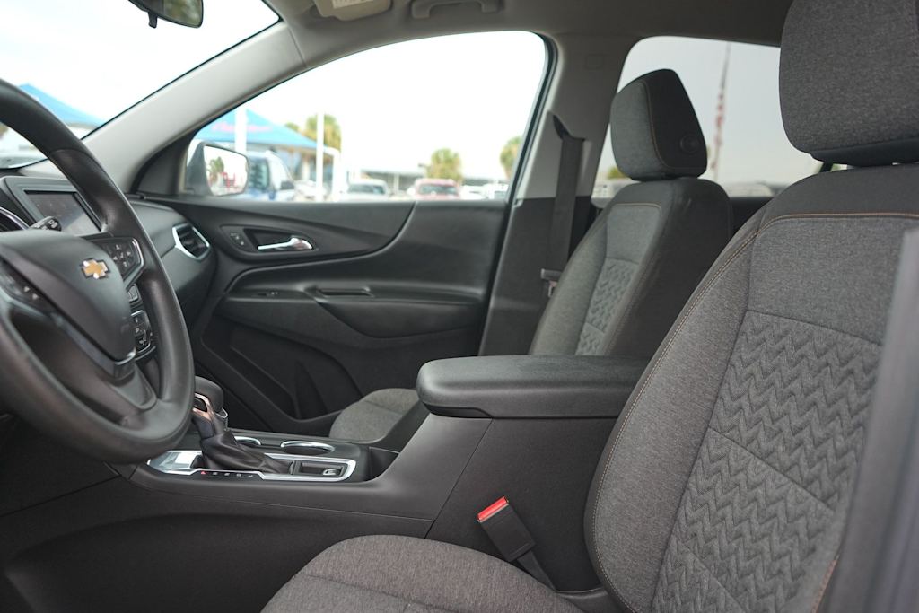 Thumbnail: 2023 Chevrolet Equinox - 11