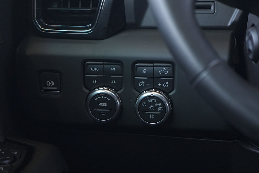 Thumbnail: 2024 GMC Sierra 1500 - 25