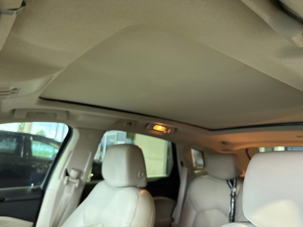 Thumbnail: 2013 Cadillac SRX - 8