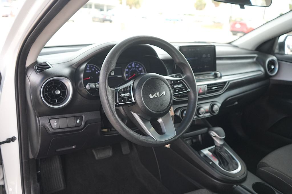 Thumbnail: 2024 Kia Forte - 2