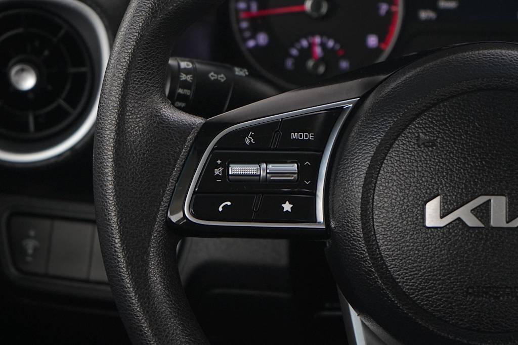 Thumbnail: 2024 Kia Forte - 22