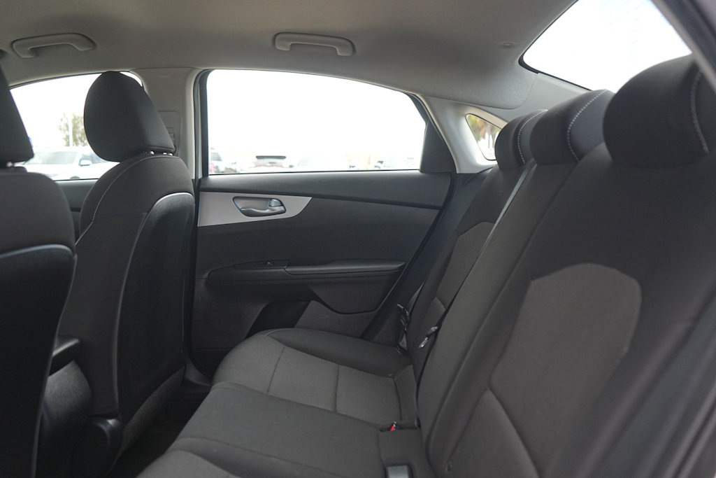 Thumbnail: 2023 Kia Forte - 21