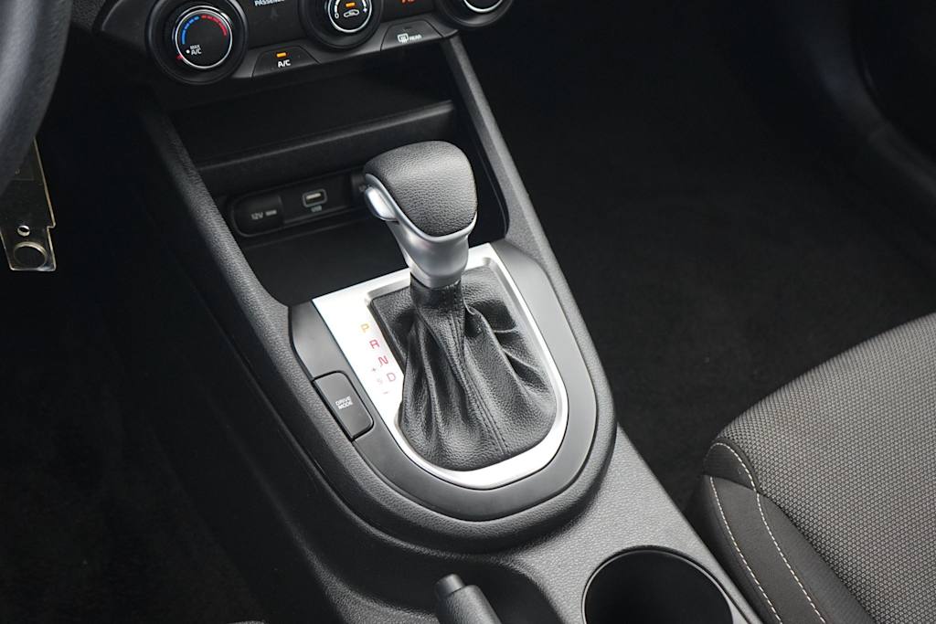 Thumbnail: 2023 Kia Forte - 16