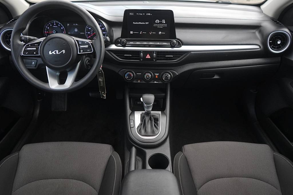 Thumbnail: 2023 Kia Forte - 10