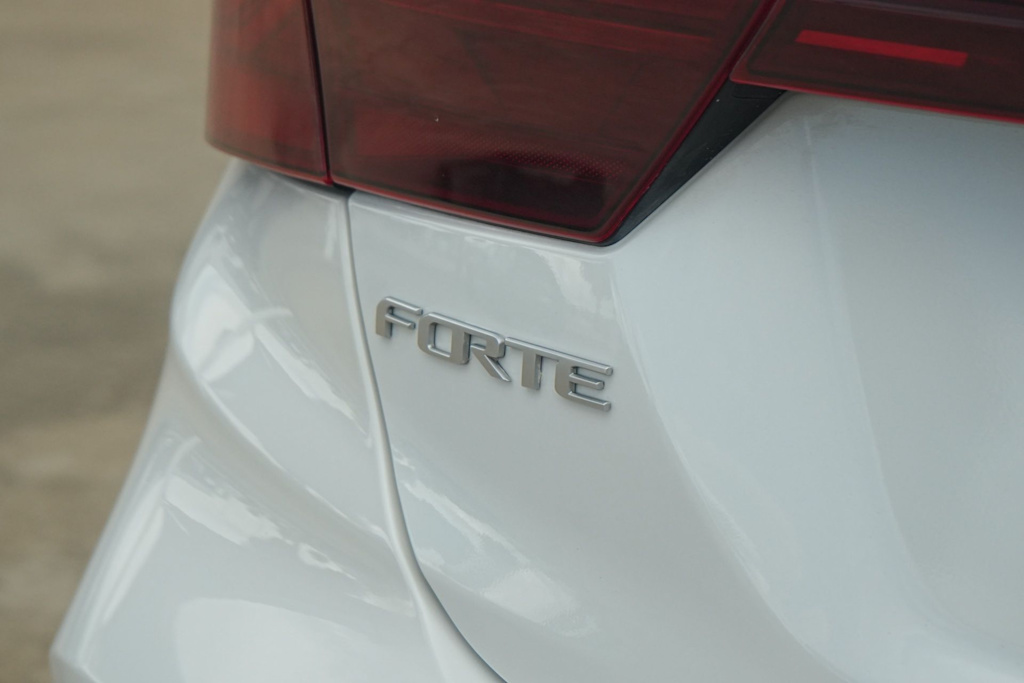 Thumbnail: 2023 Kia Forte - 7