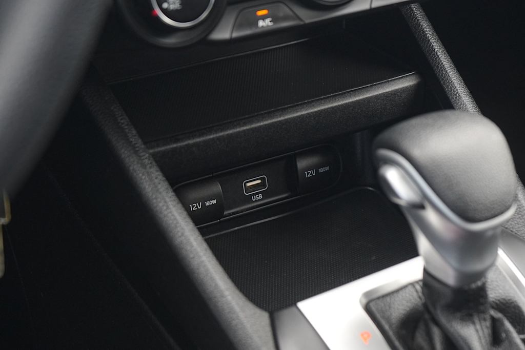 Thumbnail: 2023 Kia Forte - 24