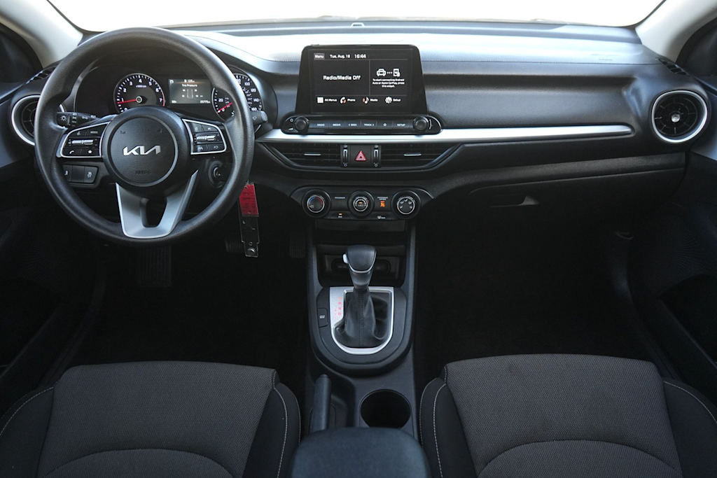 Thumbnail: 2024 Kia Forte - 10