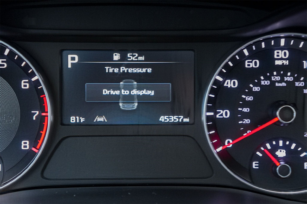 Thumbnail: 2024 Kia Forte - 16