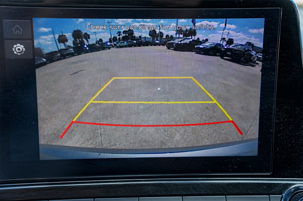 Thumbnail: 2024 Kia Forte - 25