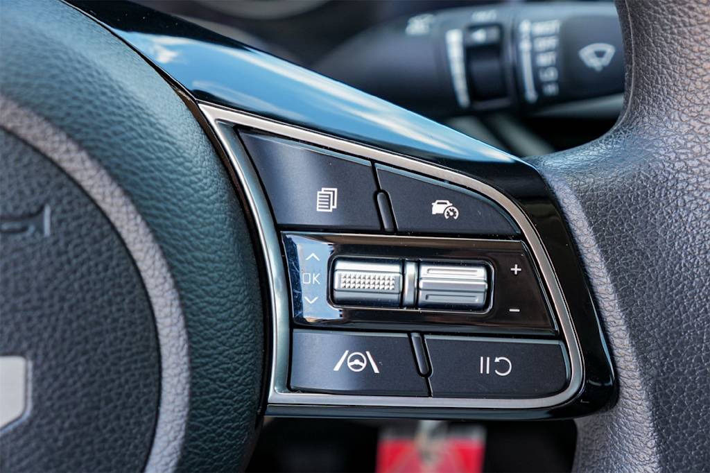 Thumbnail: 2024 Kia Forte - 27