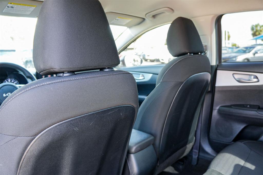 Thumbnail: 2024 Kia Forte - 11