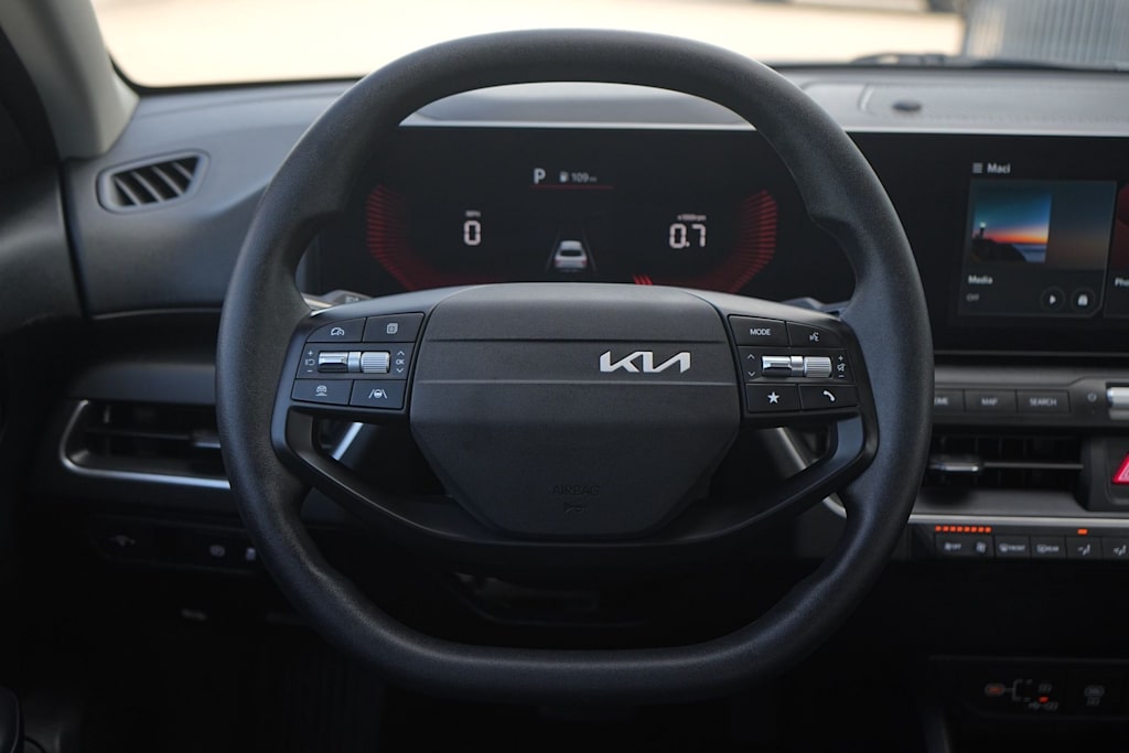 Thumbnail: 2025 Kia K4 - 14