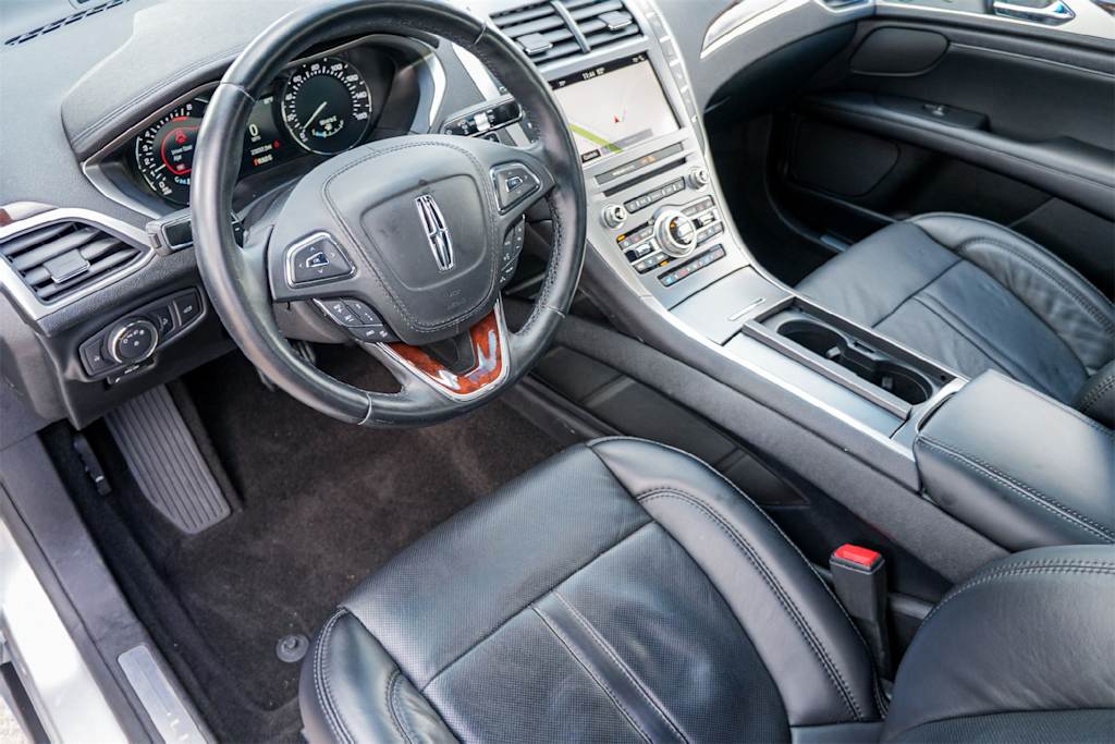 Thumbnail: 2019 Lincoln MKZ - 2