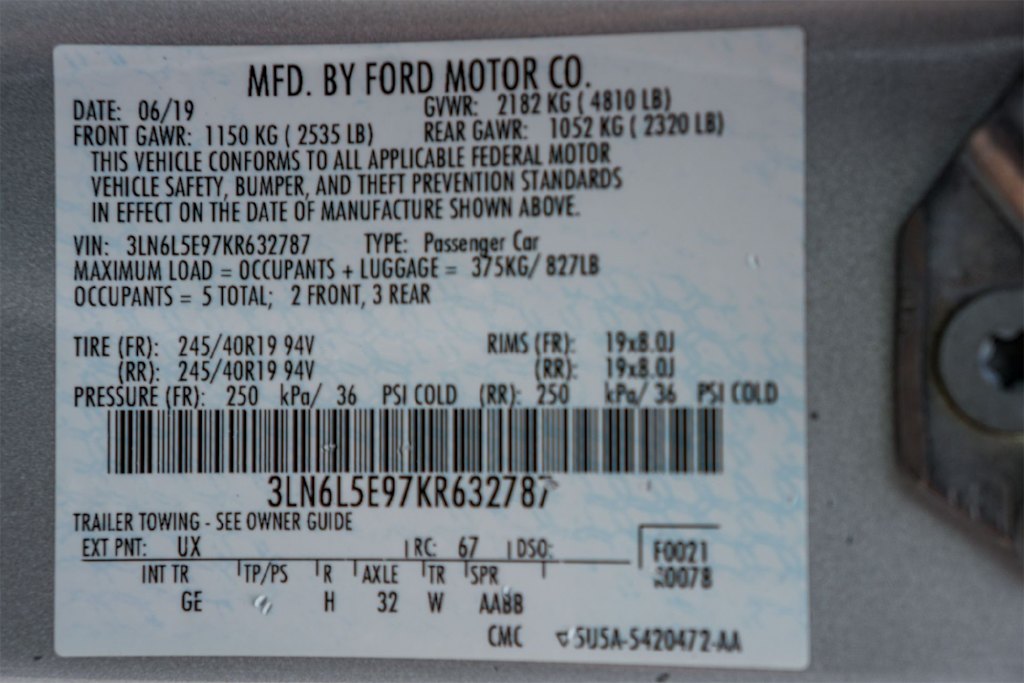 Thumbnail: 2019 Lincoln MKZ - 30